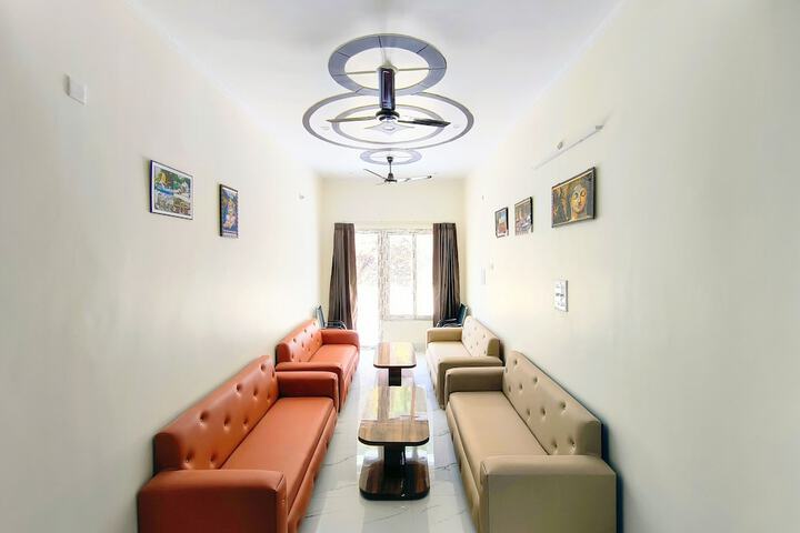 Room 25 of 57