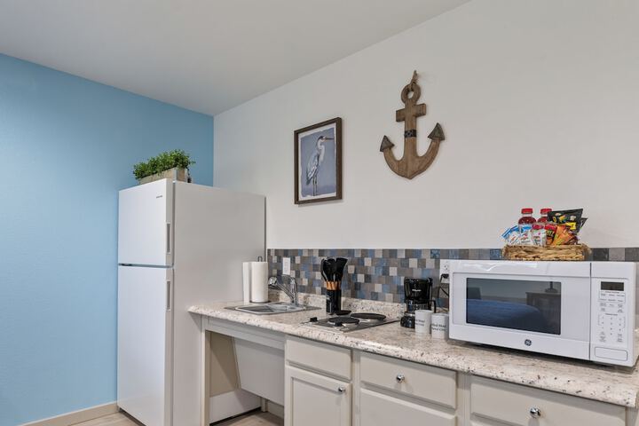 Single Room Kitchenette (5 of 12)