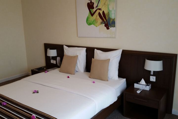 Room 3 of 24