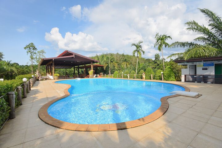 Pool 16 of 29