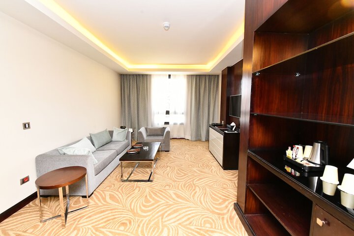 Room 75 of 134