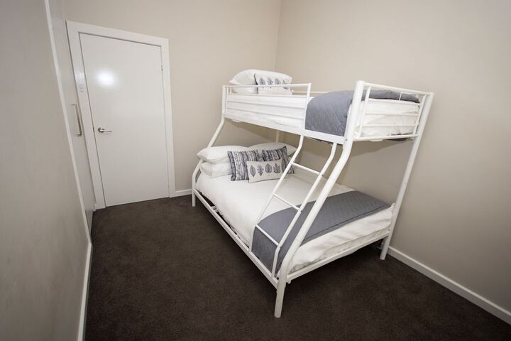 Room 5 of 23