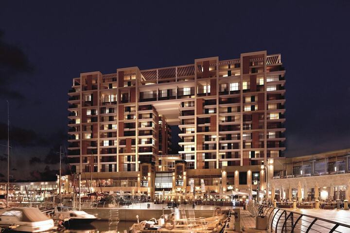 Hotel 155 of 158
