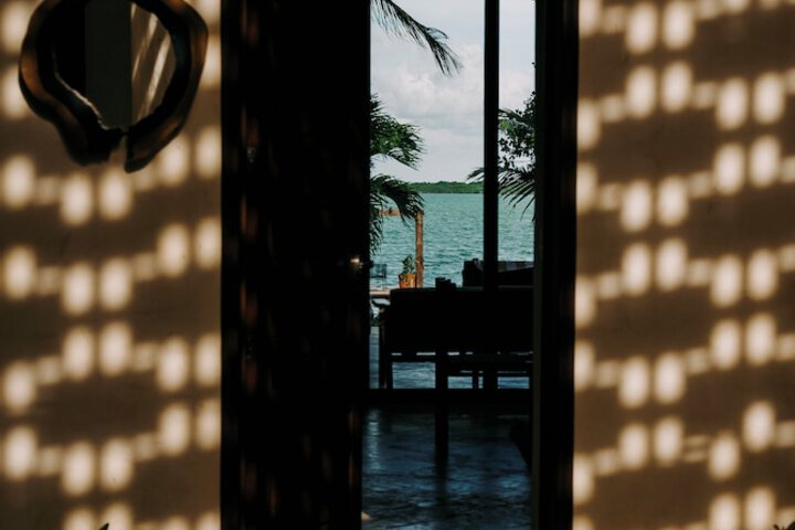 Room 20 of 65