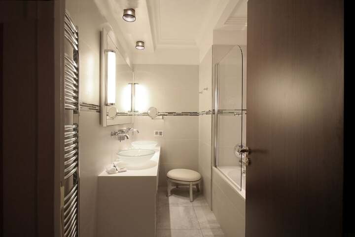 Bath Interior