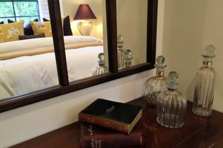 Room 16 of 26
