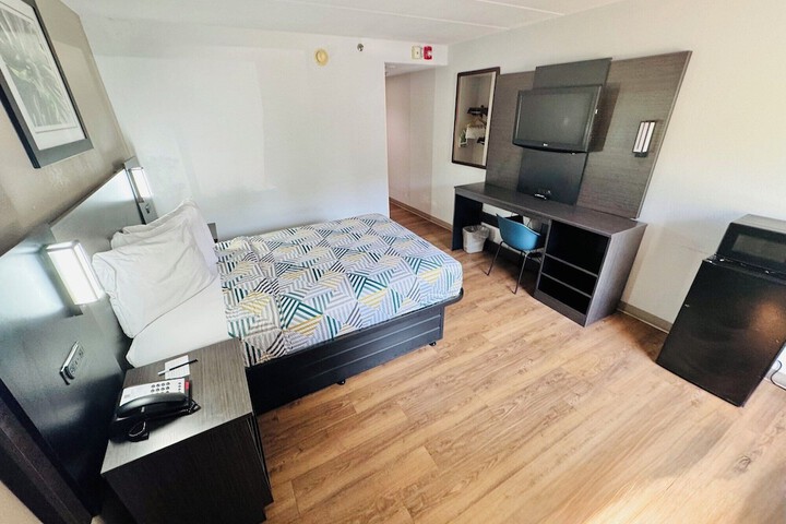 Room 42 of 91