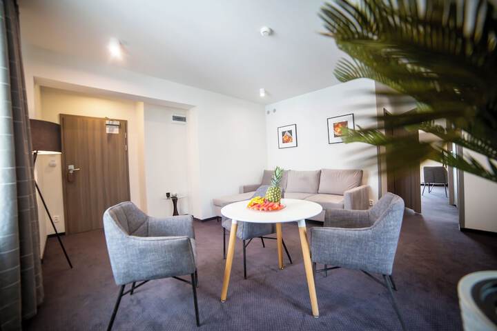 Room 20 of 47