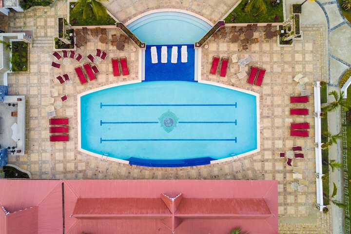 Pool 53 of 224