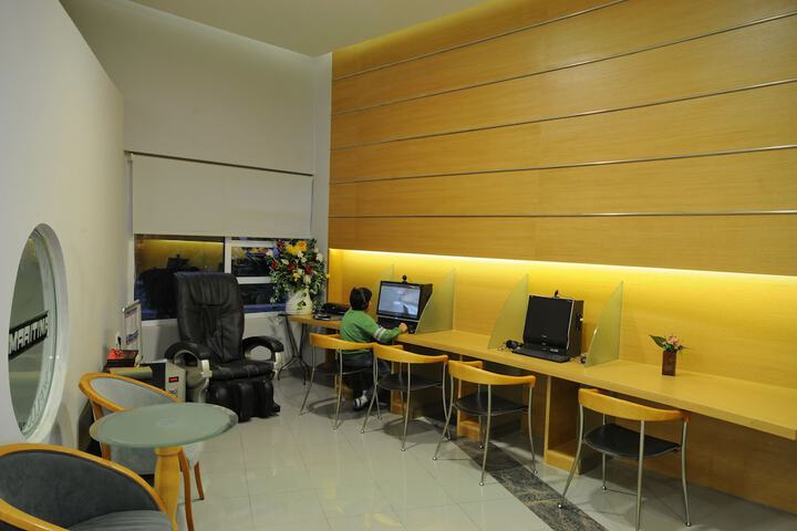 Business center