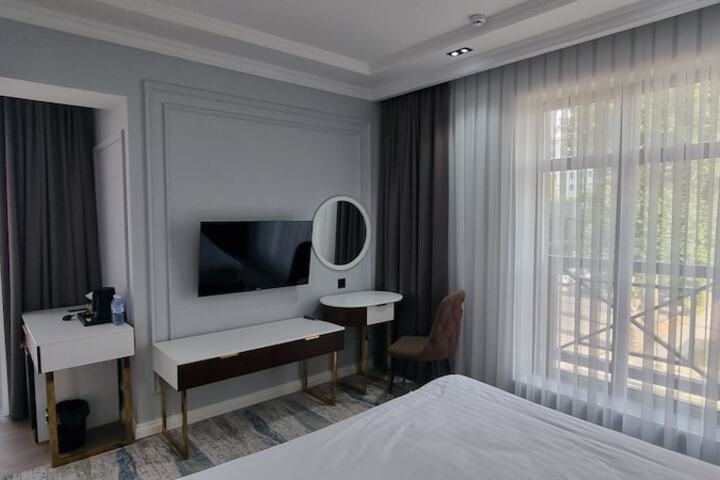 Room 22 of 40