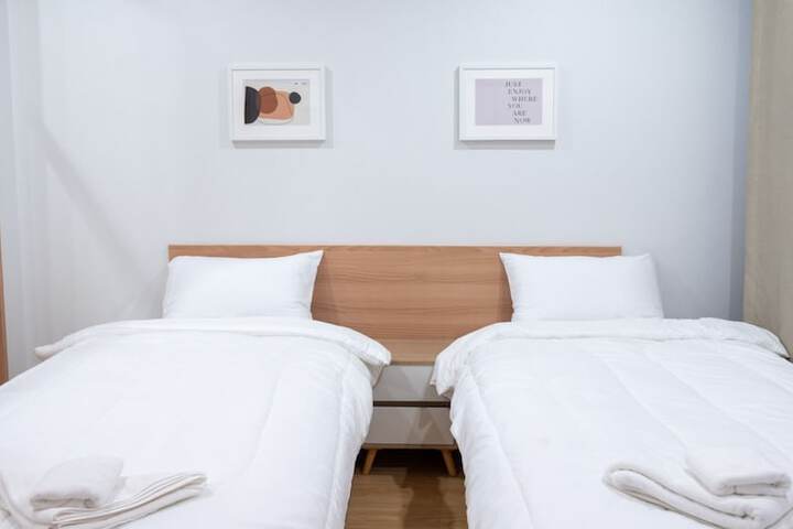 Room 17 of 50