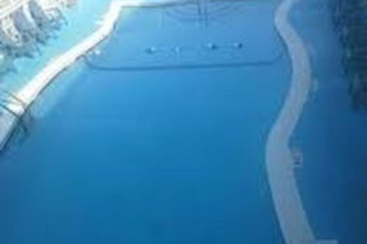 Pool 20 of 25