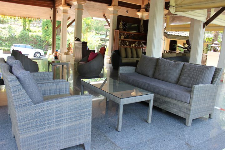 Guest Lobby