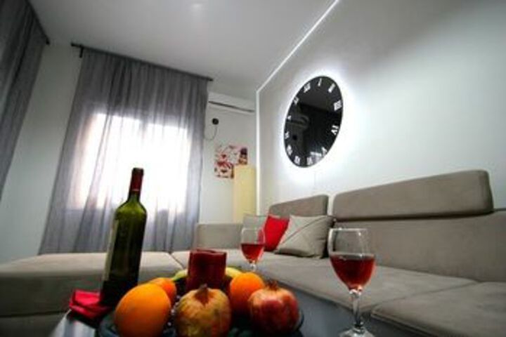 Room 14 of 14