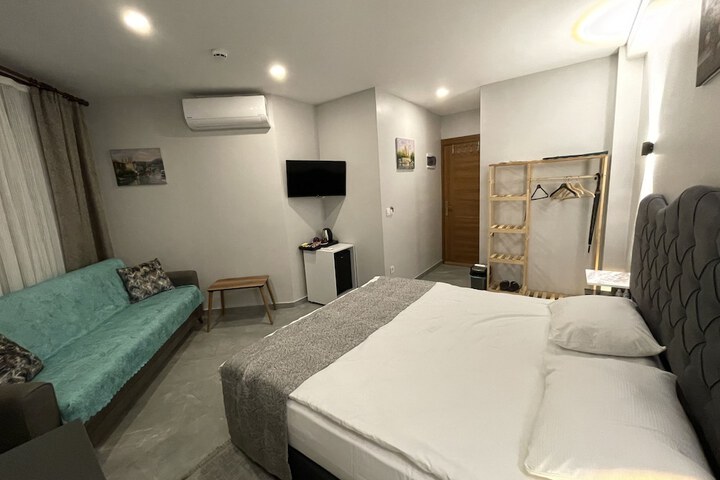 Room 18 of 51