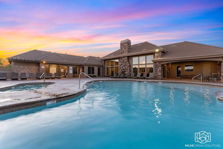Pool 20 of 47