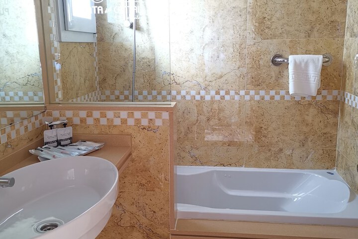 Bath Photo