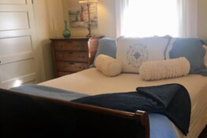 Room 42 of 54