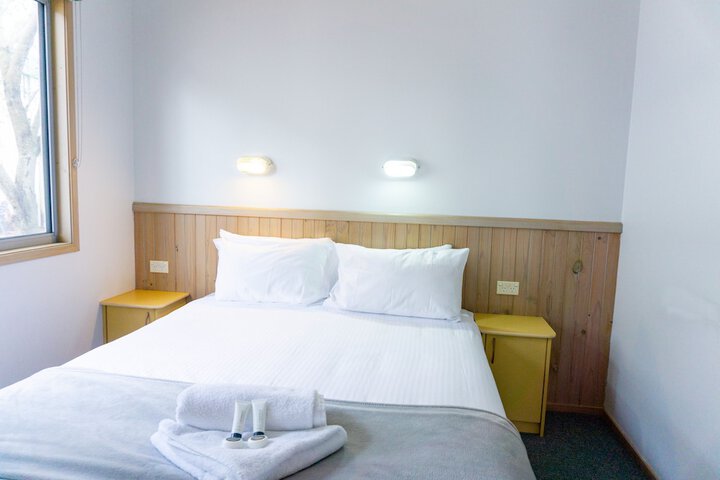 Room 18 of 57