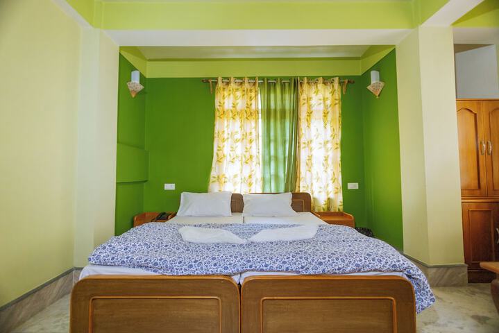 Room 19 of 60
