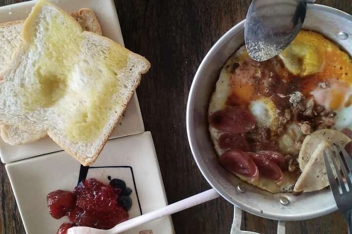 Breakfast/Coffee Service 20 of 26
