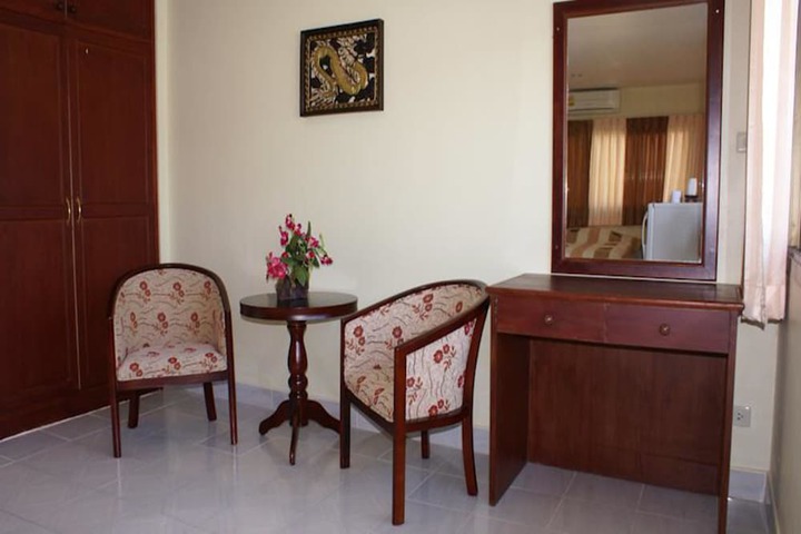 Room 16 of 41