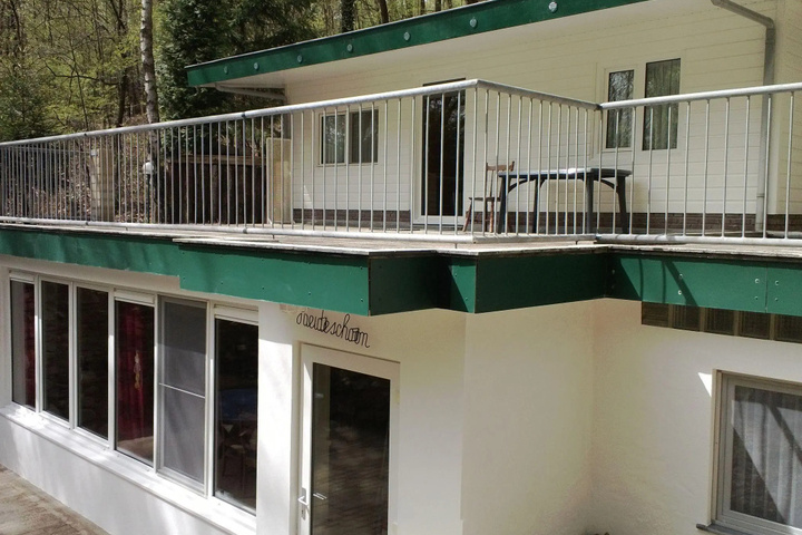 Cosy Holiday Home in the Forests Very Suitable for Groups