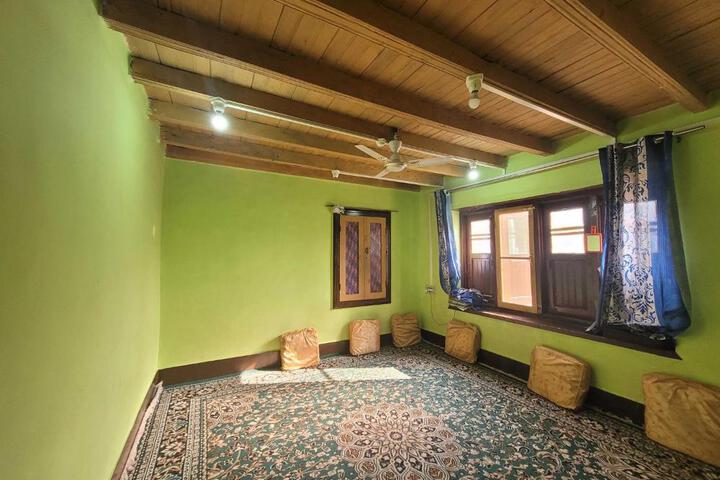 Hotel O POP Home Imtiyaz Homestay