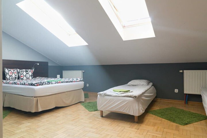 Room 16 of 55