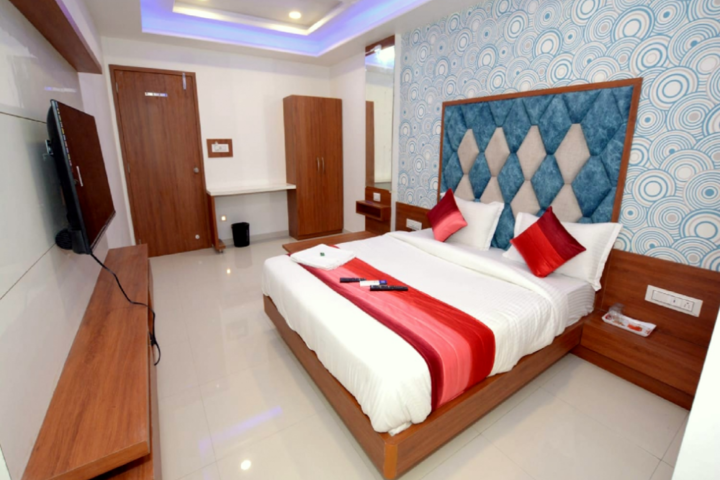 Hotel Green Leaf