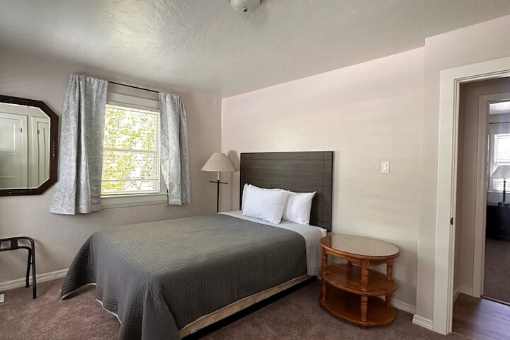 Room 45 of 89