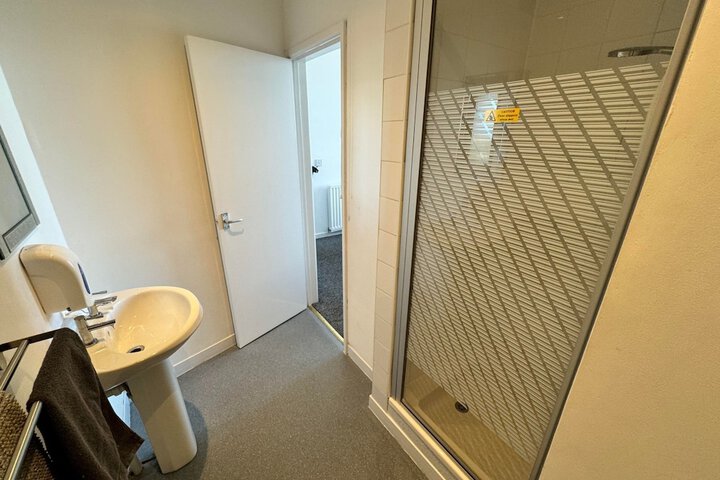 Room 80 of 125