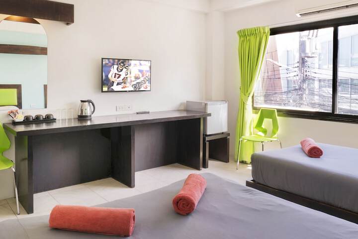 Room 7 of 61