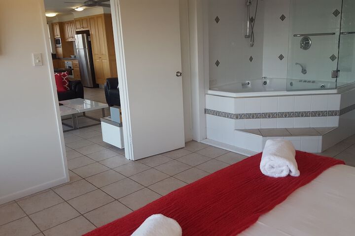 Room 159 of 200