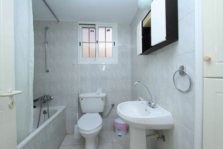 Room 4 of 21