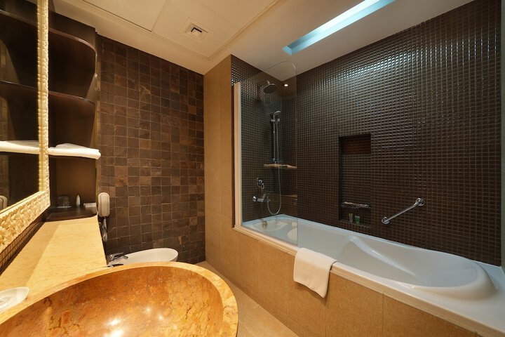 Clean Restrooms