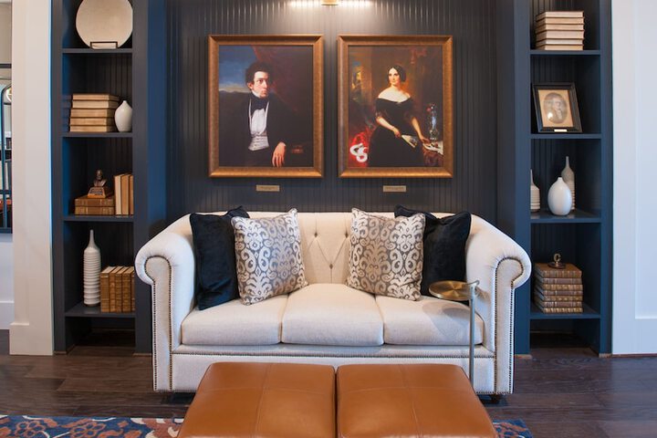 Hotel Interior 6 of 33