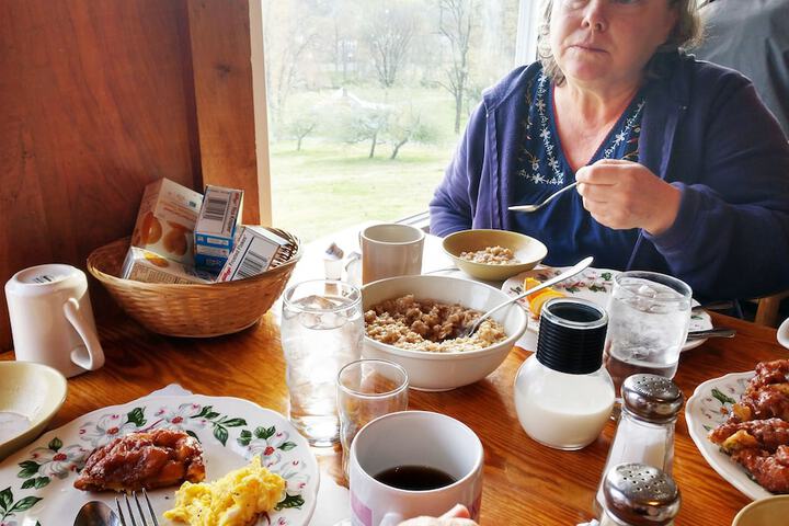 Breakfast area