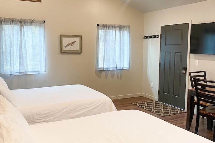 Room 8 of 27
