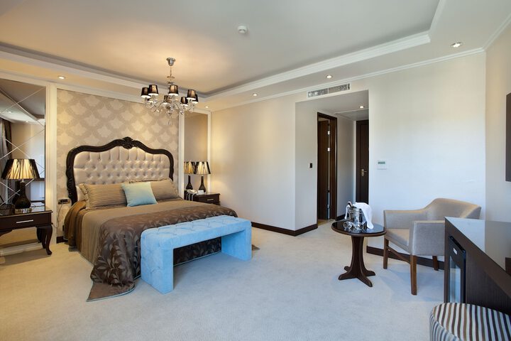 Room 11 of 70