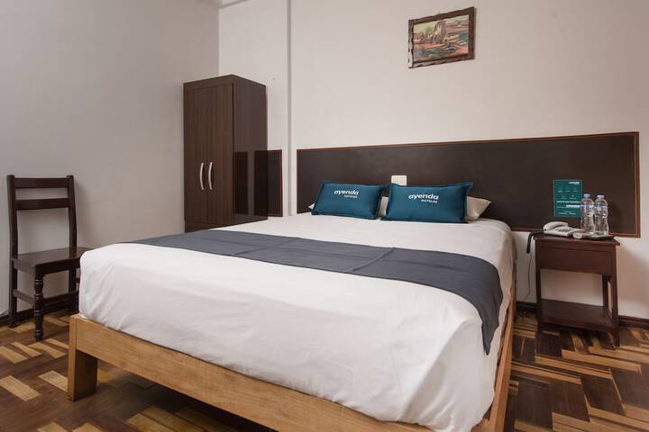 Room 9 of 30