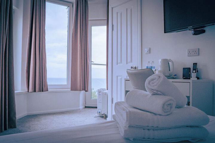 Room 30 of 60