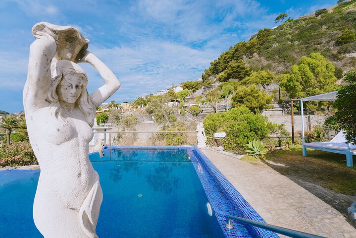 Rooftop pool