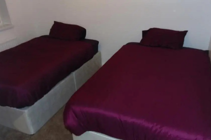 Room 3 of 7