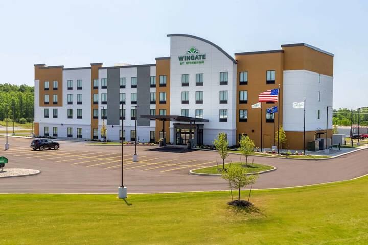 Hotel 52 of 54