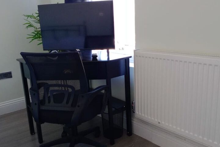 Room 8 of 34