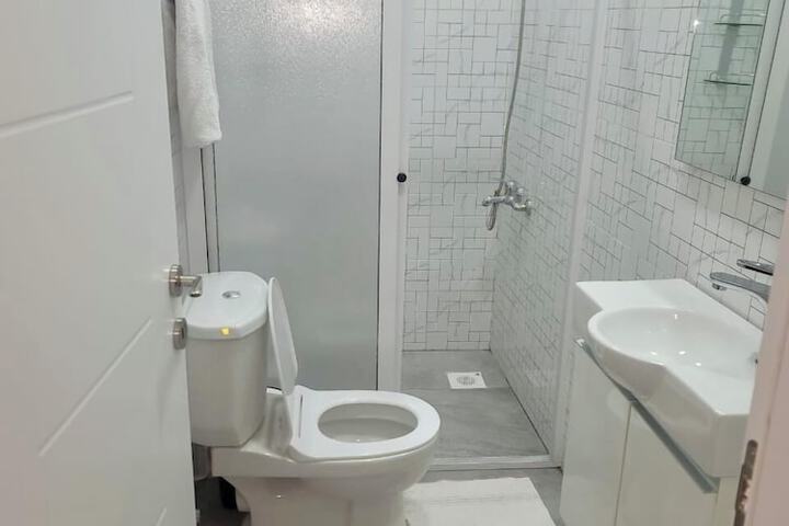 Room 20 of 29