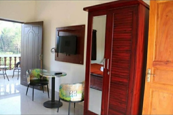 Hotel Interior 8 of 22
