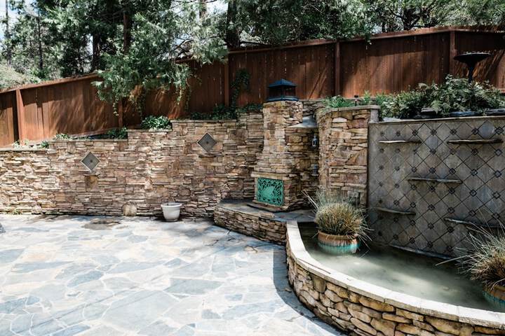 Property Grounds 28 of 28